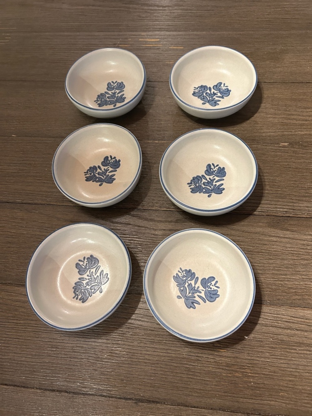 Small Yorktowne Pfaltzgraff bowls 4 3/4”  htf small bowl unmarked Group B